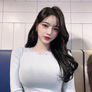 2021-02-21 00.48.50 2513875469743327394_34132890167