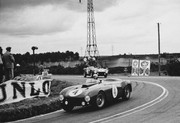 24 HEURES DU MANS YEAR BY YEAR PART ONE 1923-1969 - Page 33 54lm04-F375-MMplus-Froilan-Gonzalez-Maurice-Trintignant-19