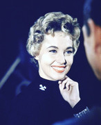 Lola-Albright-a89