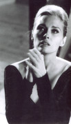 Faye-Dunaway-c32