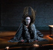 Ester Laccava em Curtume - foto de João Caldas 10