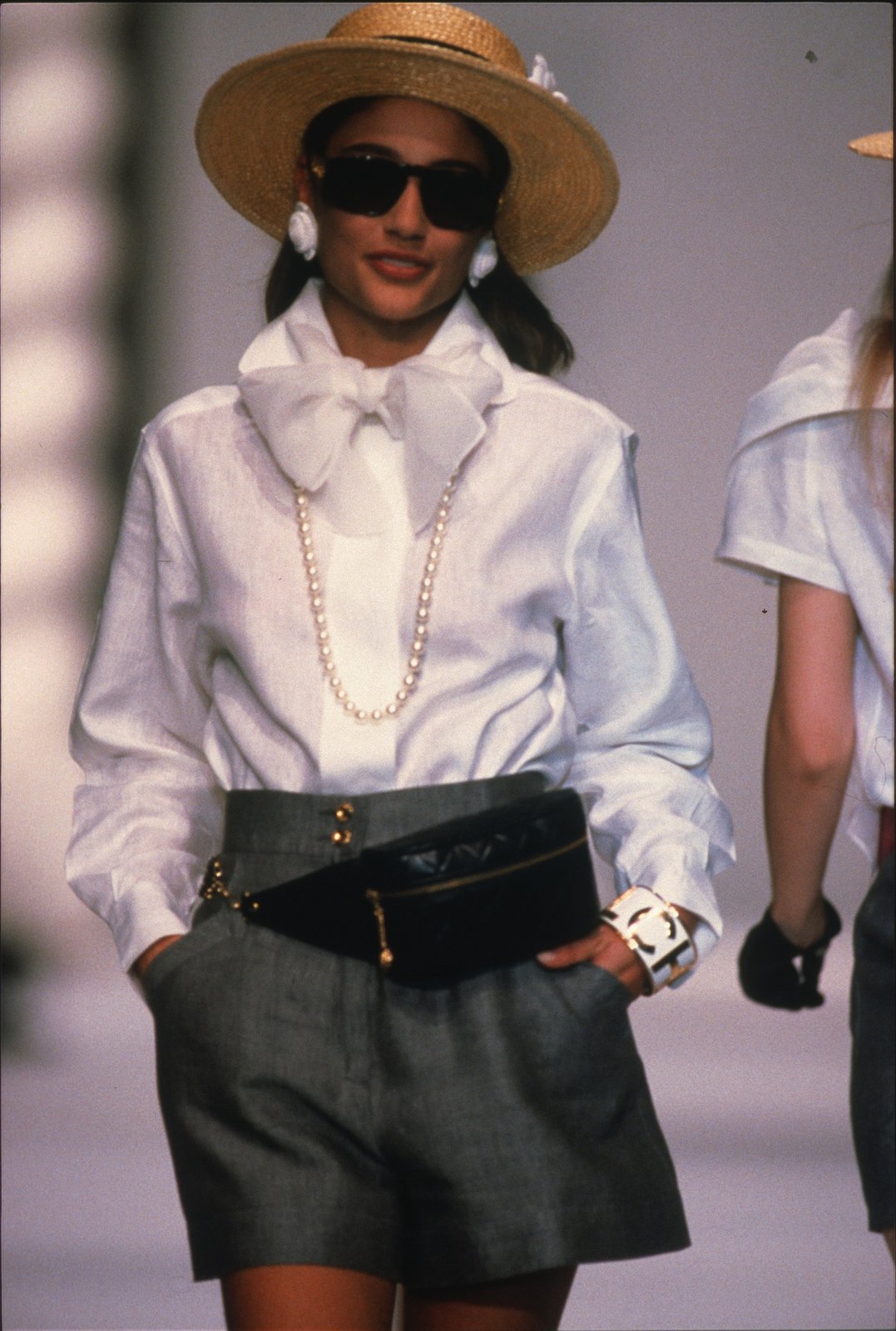 Fashion Classic: CHANEL Spring/Summer 1990 | Page 2 | Lipstick Alley