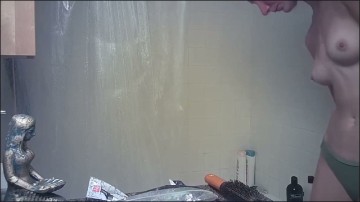 [Image: Voyeur47575121715.jpg]