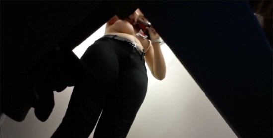 [Image: Voyeur61725103256.jpg]
