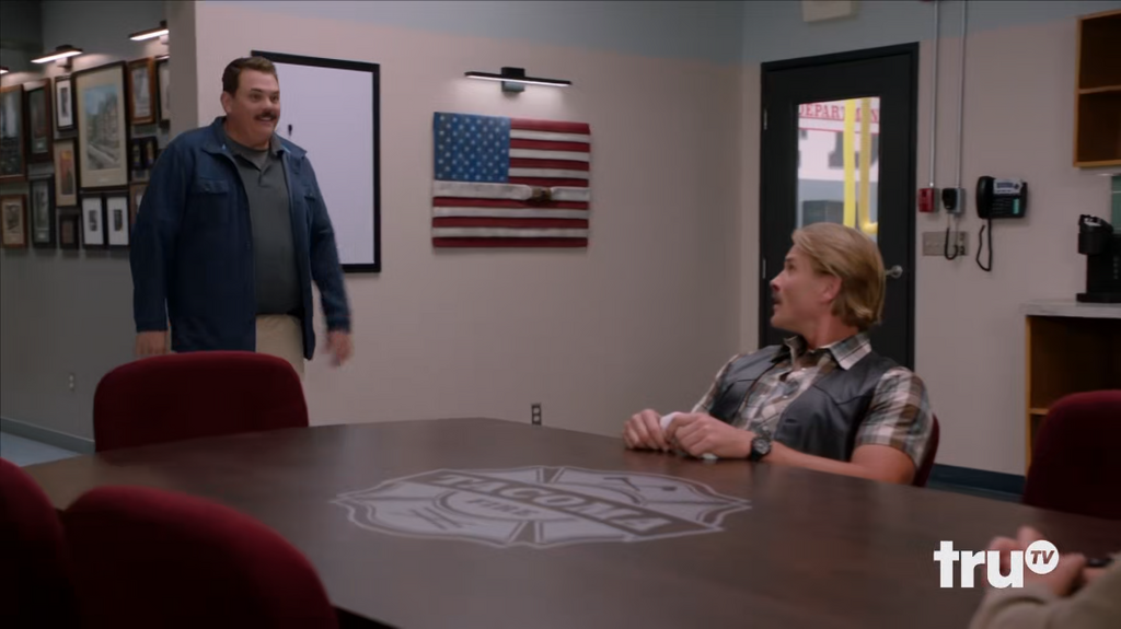 [Image: oxyr1y98j4ra.png]