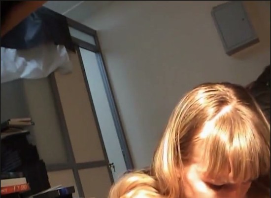[Image: Voyeur12305074806.jpg]