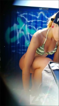 [Image: Voyeur30995142222.jpg]