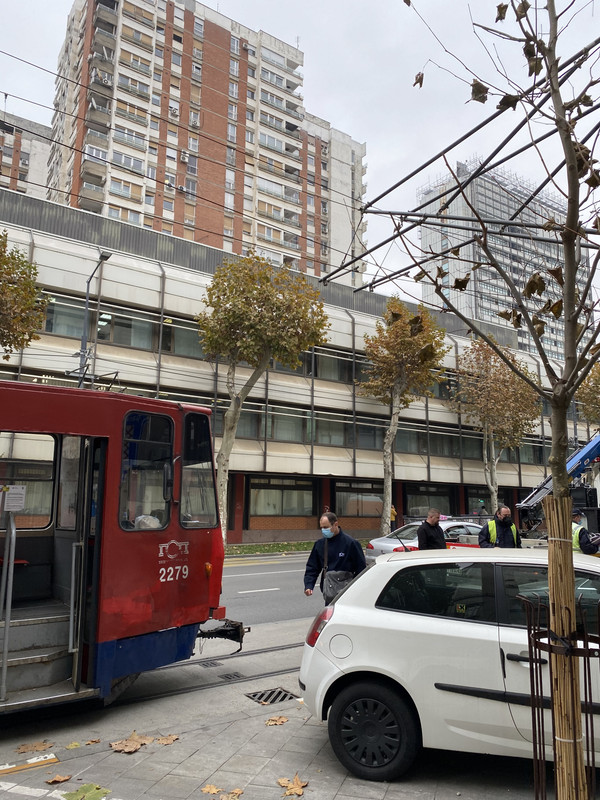 712B5109-1AF3-431C-8F33-CBDACDFA2386