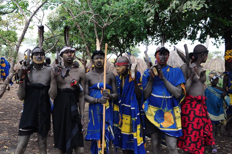 Etiopía. Tribus del sur, iglesias del norte y mucho mas - Blogs de Etiopia - Día 7 (12 octubre, viernes, 2018): Jinka – Tribu Mursi – Konso (1)