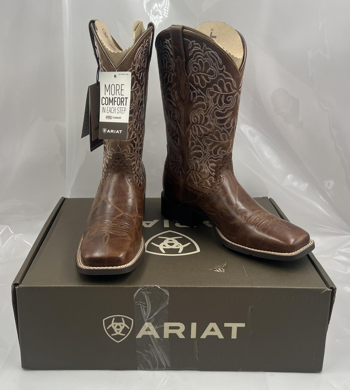 ARIAT WOMENS ROUND UP REMUDA WESTERN BOOTS 10074322 AGED TAN SZ 10 SQUARE TOE