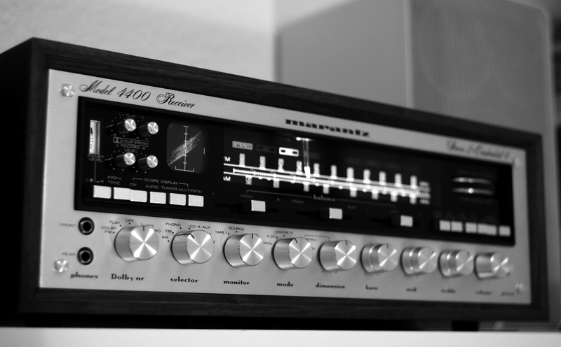 [Bild: Marantz-4400-bw.jpg]