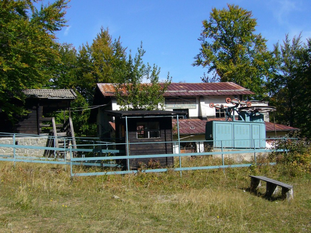 Sciovia Buche dei Tassi 2d (stazione partenza)