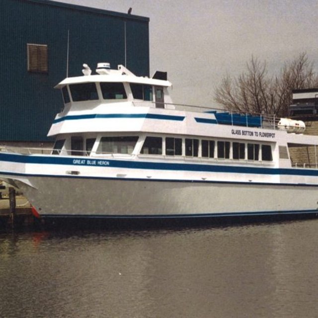 commercial fishing boats for sale