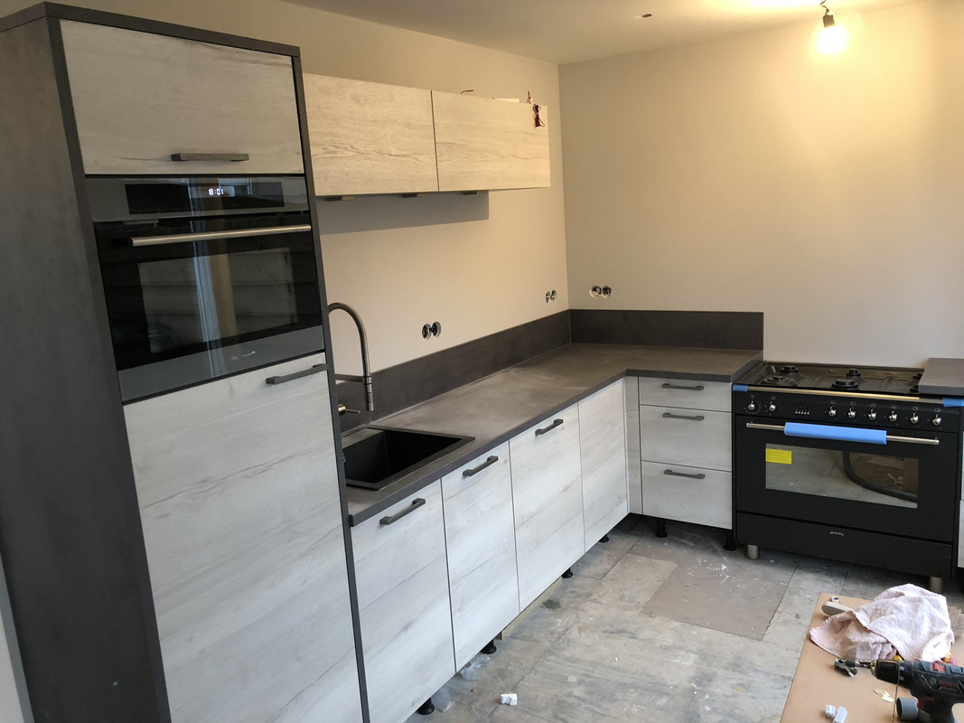 AE947676-F25A-4736-83E3-9021EE67E7F8