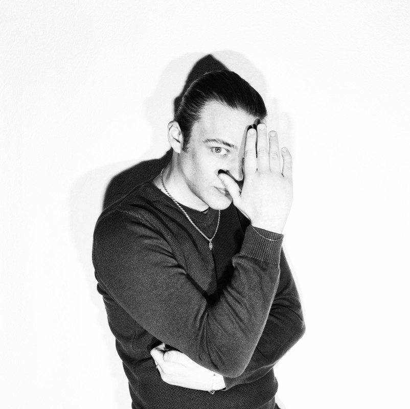 C769741A-157D-4FD5-AF9F-388C1233535C