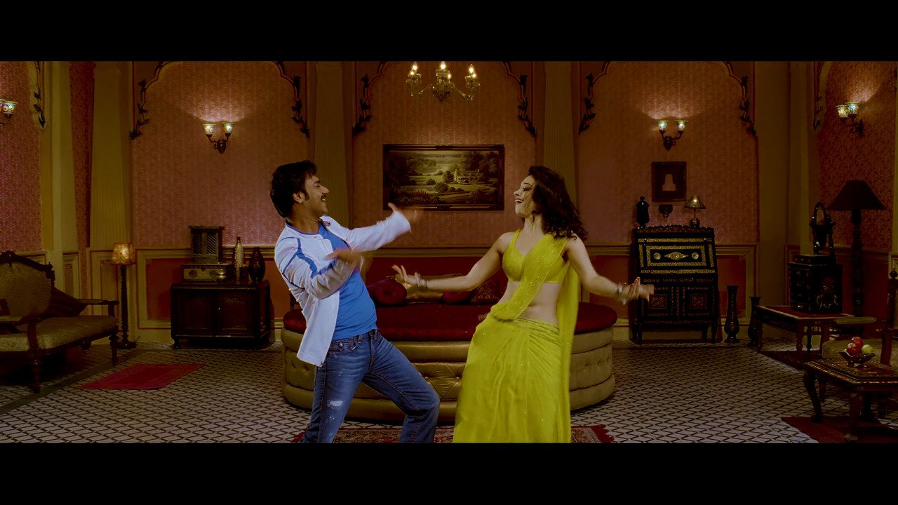 Tamanna Hot Song From Himmatwala Taki O Taki 4K (Best Quality).mp4_snapshot_00.49_[2021.04.04_21.54.