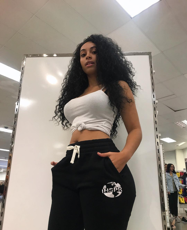 Jada Amor0135 — Postimages