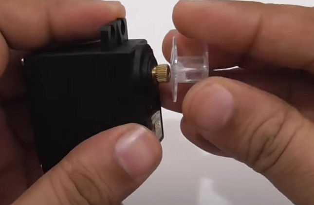 plastic part for winch