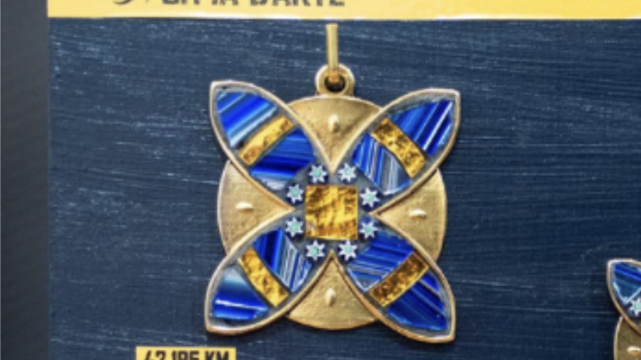 2AF07E92-FC8D-40E7-B33A-90C003F76C2B