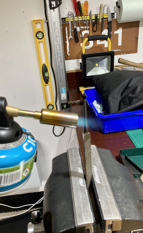 5FA0571E-05C4-411E-B8D9-626D9D2FE0C0