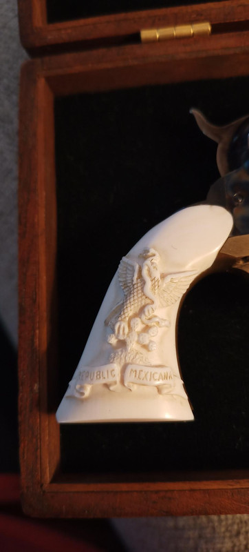 Colt Walker005