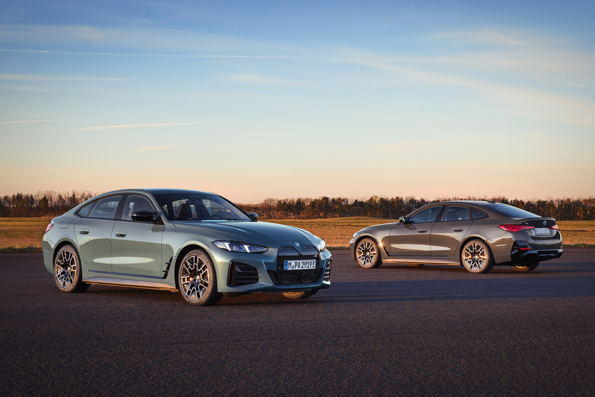 P90546601_highRes_the-new-bmw-i4-04-20