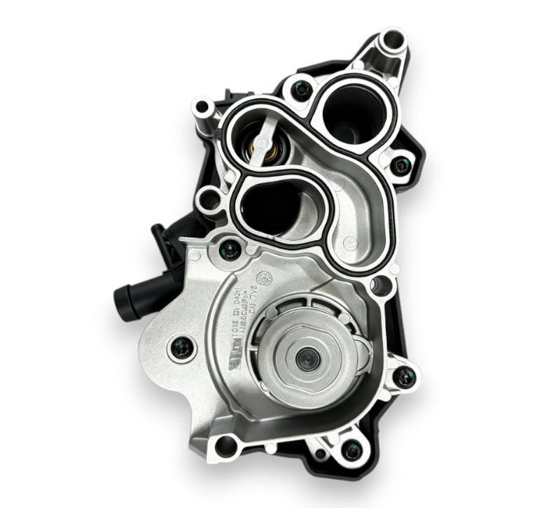 Volkswagen Audi Engine Water Pump Assembly Pam Air for Golf MK7 Polo Jetta Passat B8 Tiguan Touran Audi A1 A3 A4 1.2 1.4 TSI (OE: 04E121600AD / 04E121600AL / 04E121600BD / 04E121600CB)