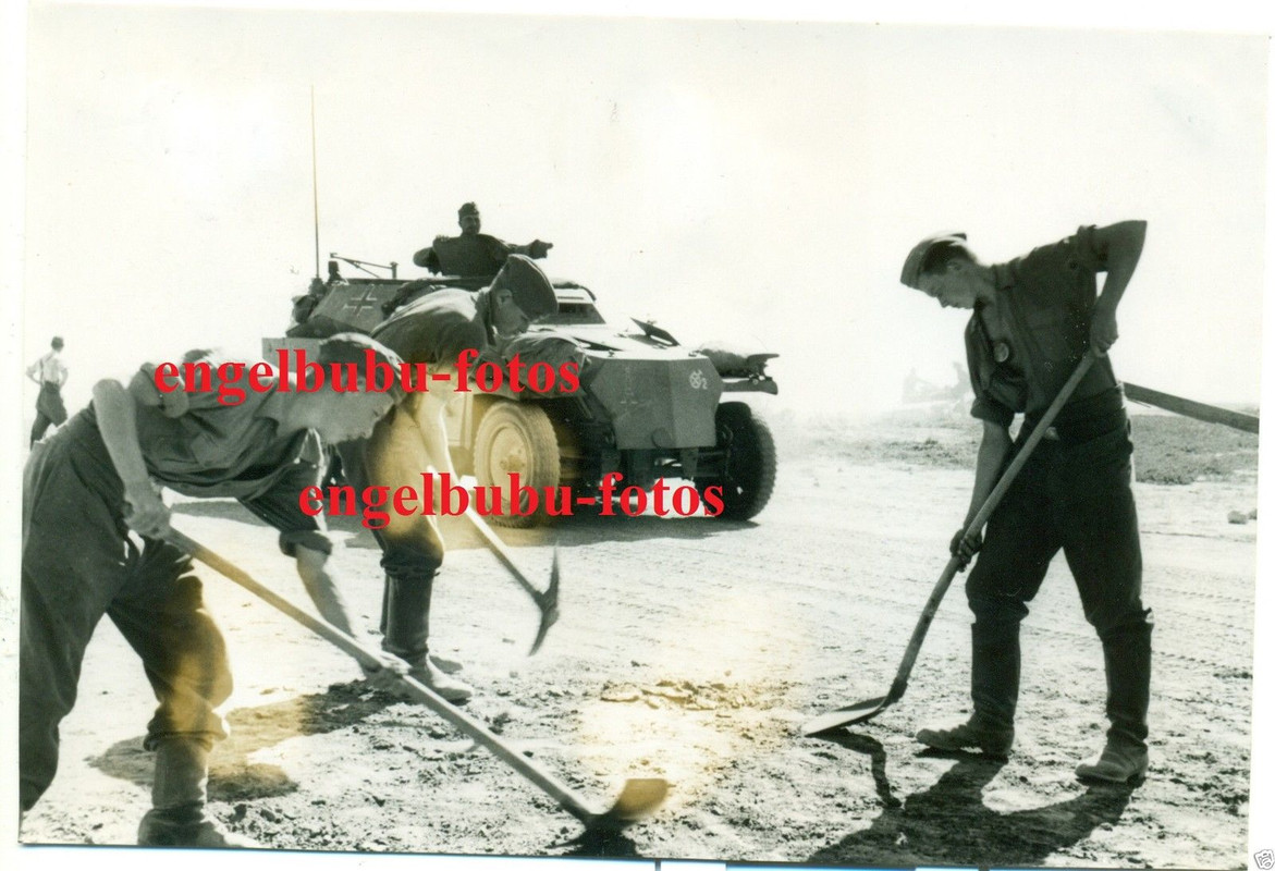 - SdKfz - Schützenpanzer - STUG-ABTEILUNG -