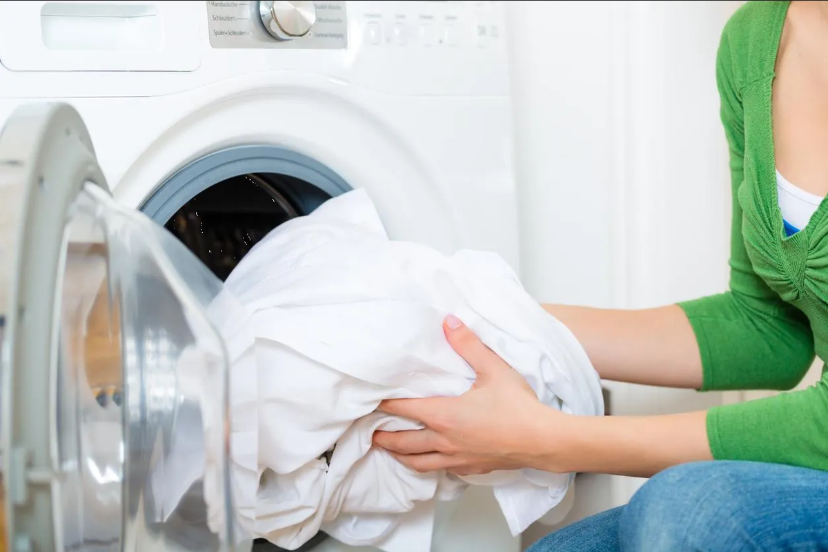 ¿Cuáles son los mejores jabones para quitar las manchas de los uniformes?