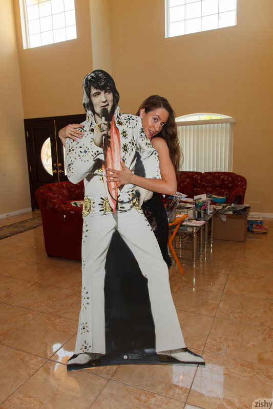 full_001_1746120217145242