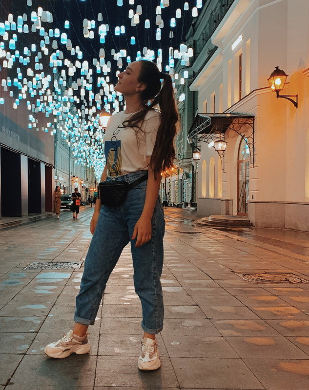 729726E3-8C34-417D-AFC9-3DCC182568C4