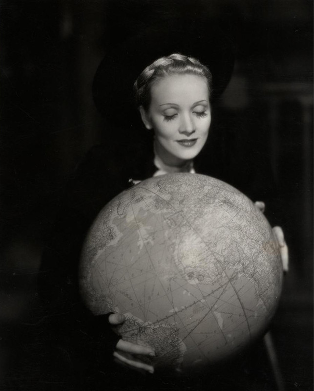 Marlene_Dietrich_c12