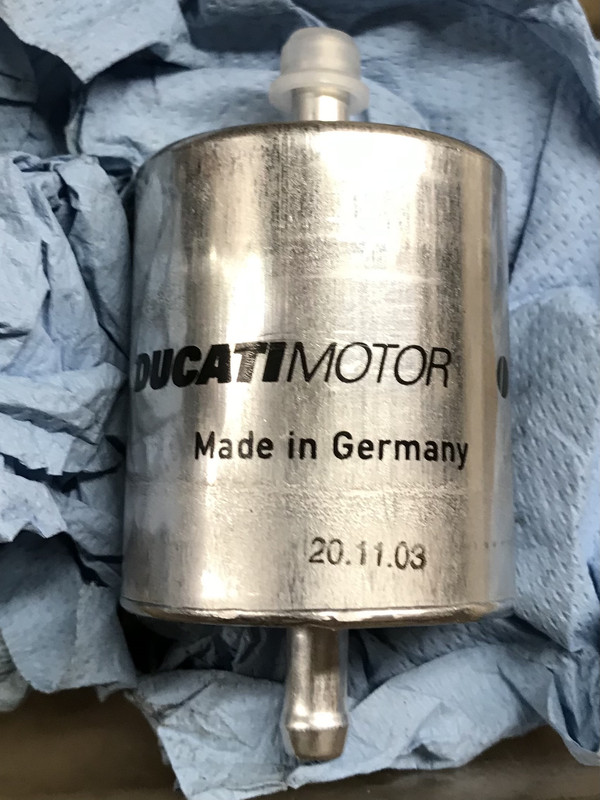 82672826-DDA8-4BF9-9637-AF060F9D5240