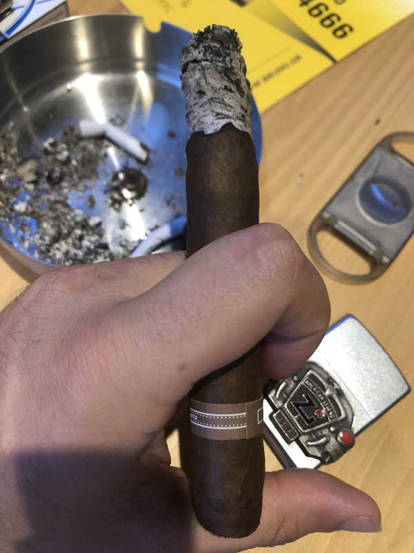 B8A93F87-3065-4C4C-B40E-3F440EA333A1