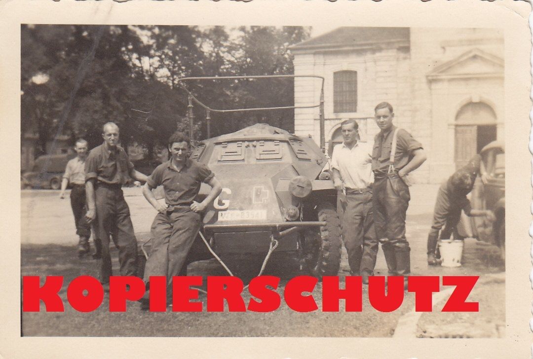 Sd.Kfz.223 leichter Panzerspähwagen FUNK Rahmena