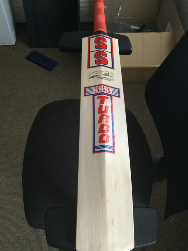 E47B877A-8F86-444E-B933-C504F5ED95AE