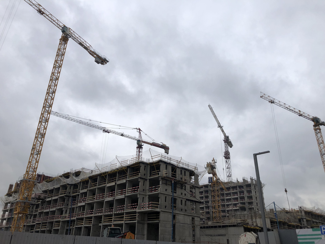 5B789C0D-C7EF-4789-A7E3-70736B7EB81E