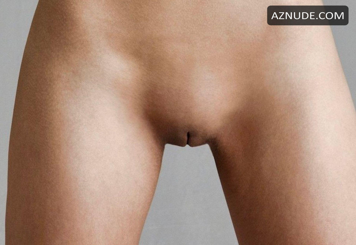 Emily-Ratajkowski-Nude-Full-Frontal-The-Fappening-Blog-4