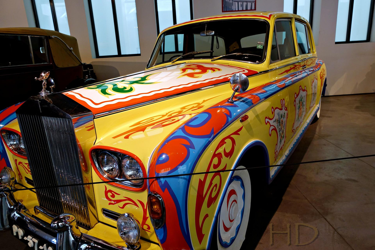 malaga-car-museum-john-lennon-HD.jpg