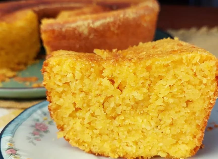 Broa de fubá fofinha sem lactose