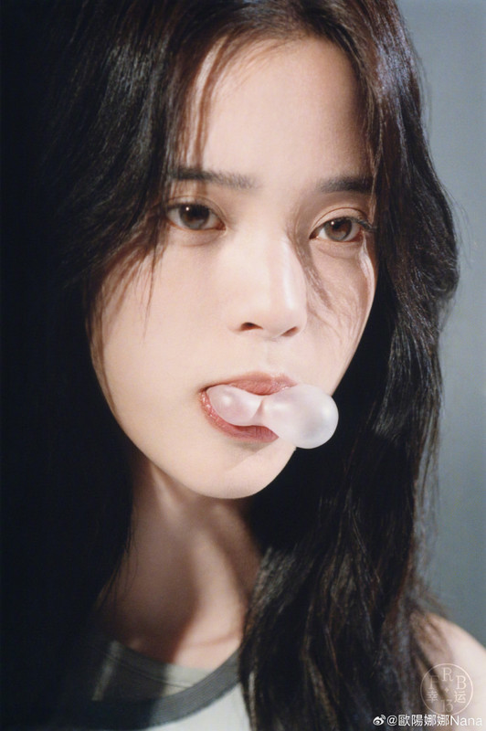 002VTQLVly1hi9xgfbekkj63vy5uk4qv02