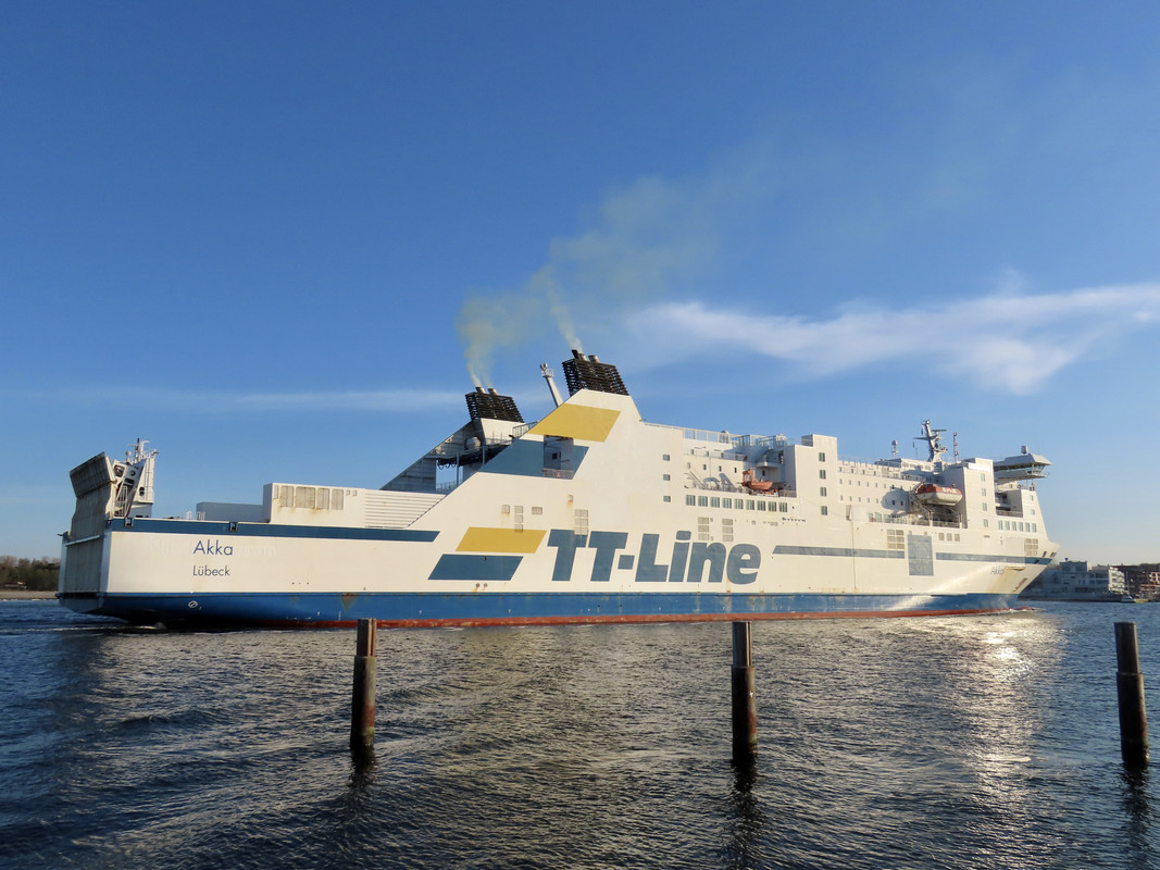 E9A678DC-0342-49C0-984D-FA39FA454ABF