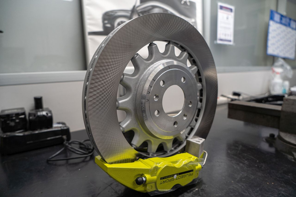 EB2096A3-FF4F-4534-BEFE-B9BF83D82722