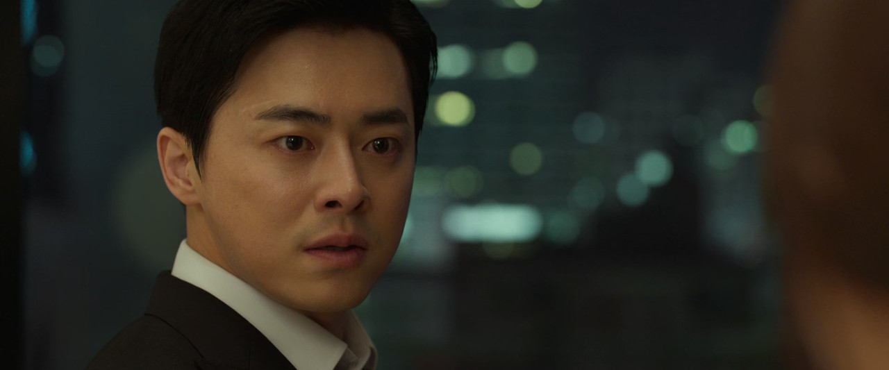EXIT (2019) (1080p BDRip x265 10bit TrueHD 5.1 - HxD) [TAoE].mkv_20200606_202737.034
