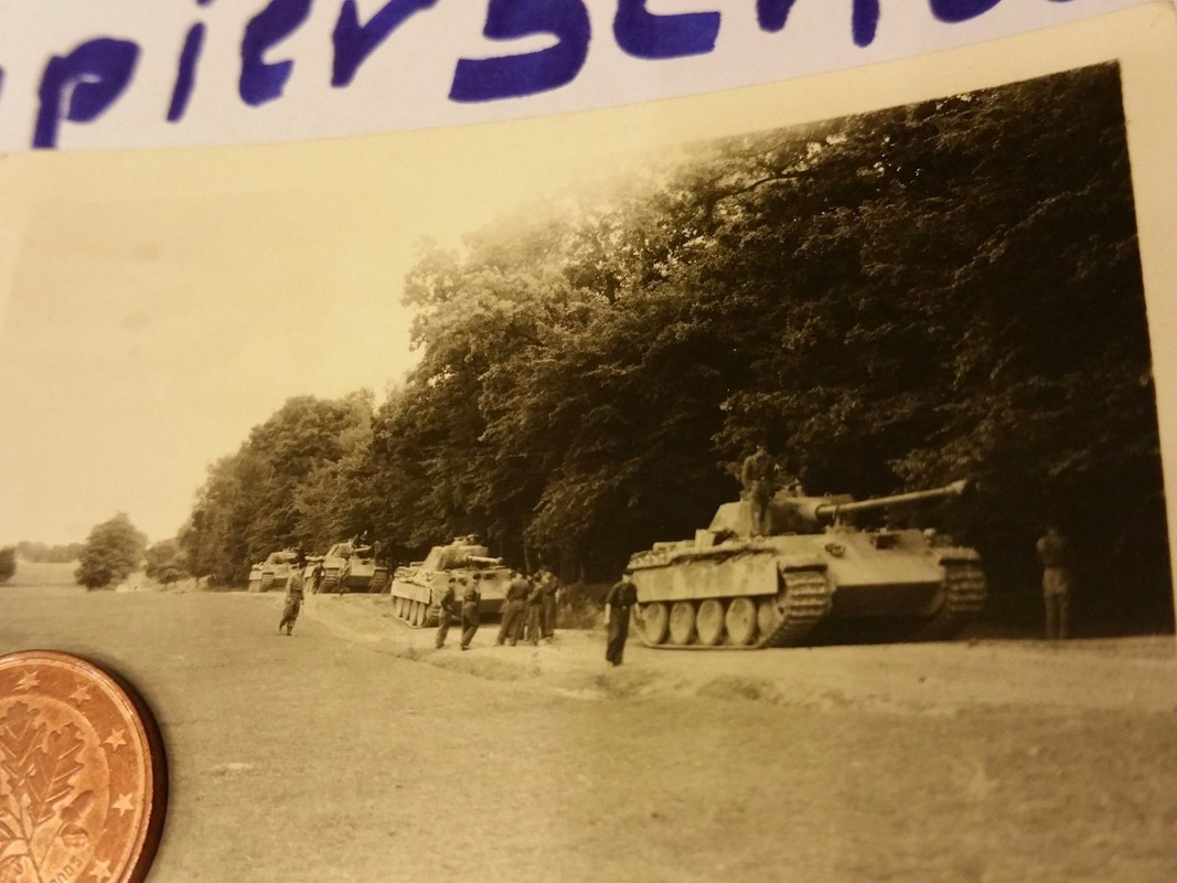 original Foto WK 2,deutscher Panzer(in Russland)