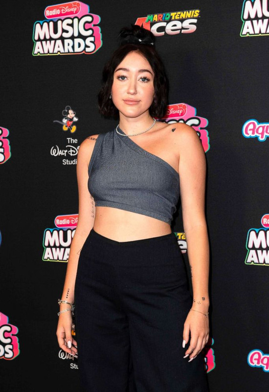 Noah Cyrus Net Worth