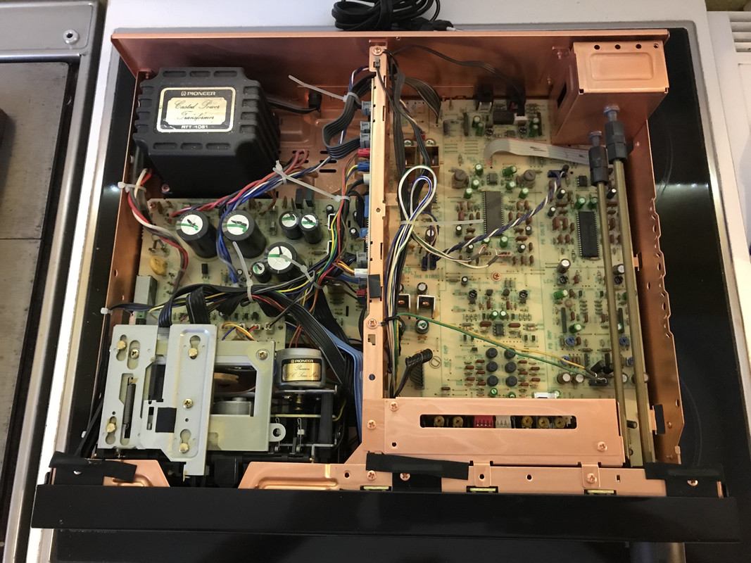 92C63C40-1702-4319-AF41-1C713C53B3DA