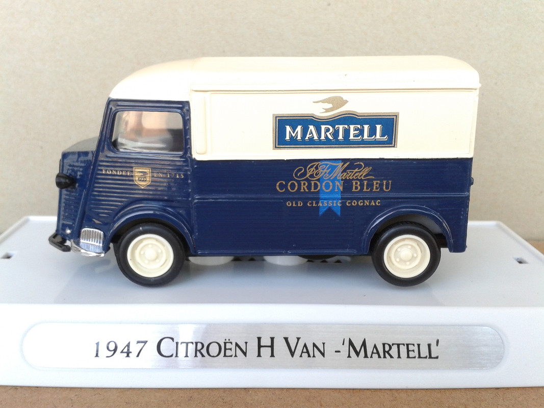1947 Citroën Type H Van “Martell” (Matchbox) (5)