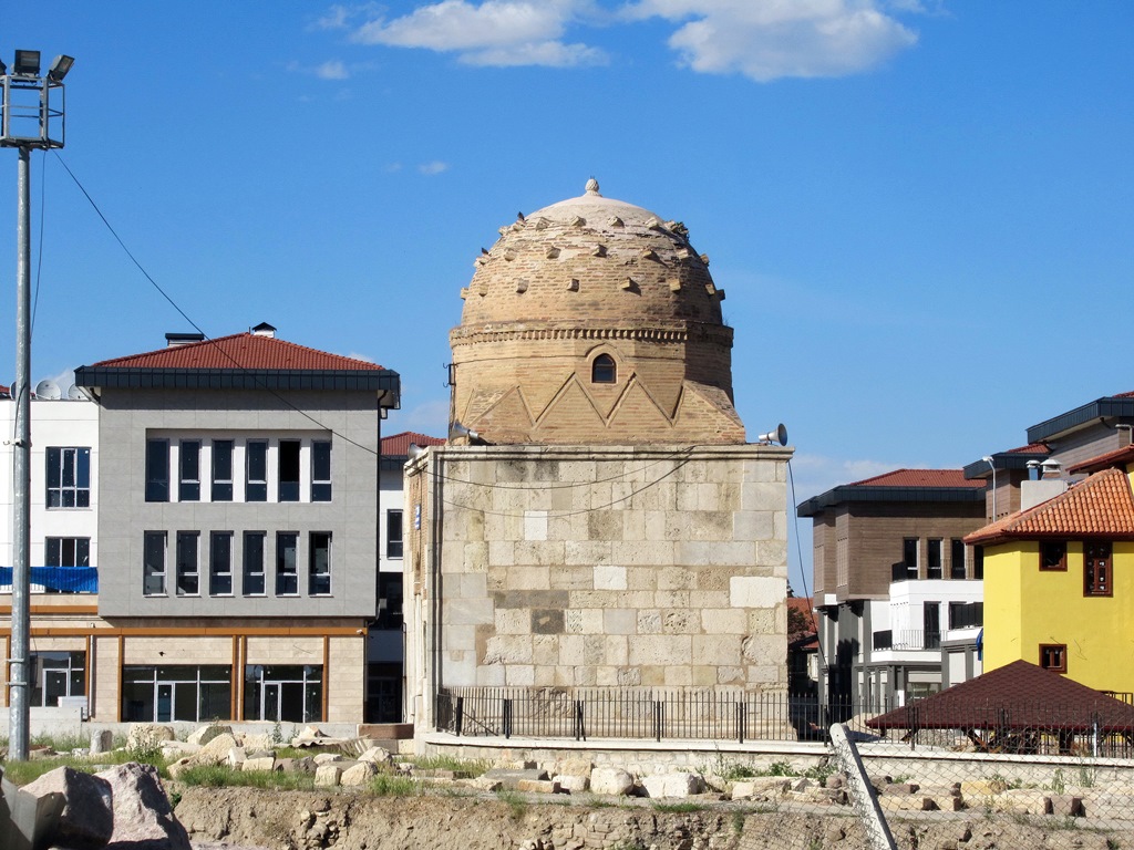 Аланья, Конья и крепость Мамуре
