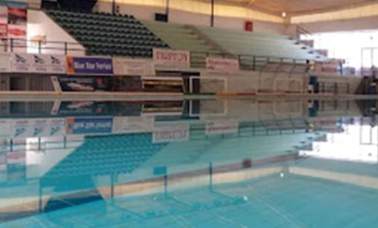 ΠΑΡΑΤΗΜΕΝΟΙ ΣΤΗΝ ΤΥΧΗ ΤΟΥΣ…